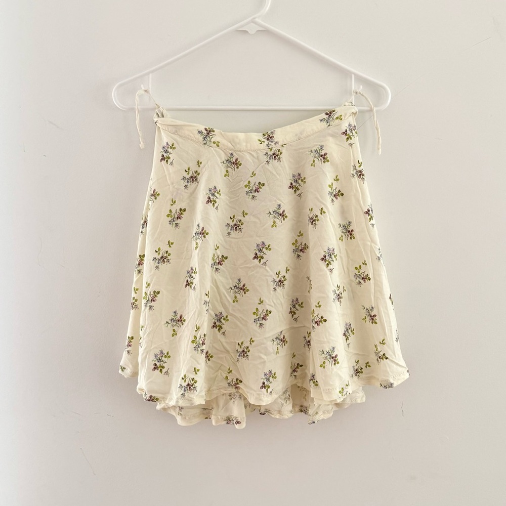 SOLD!! Ralph Lauren Floral Mini Skirt